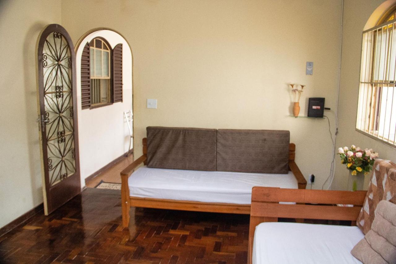 Casa Espacosa E Confortavel Na Regiao Da Pampulha Белу-Оризонти Экстерьер фото
